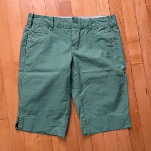 like new G1 Paper Twill green shorts Size 2 from Anthropologie
